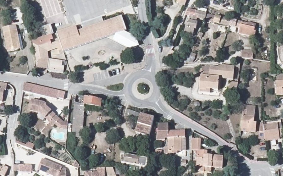 Vue aérienne du Rue des Lauzes