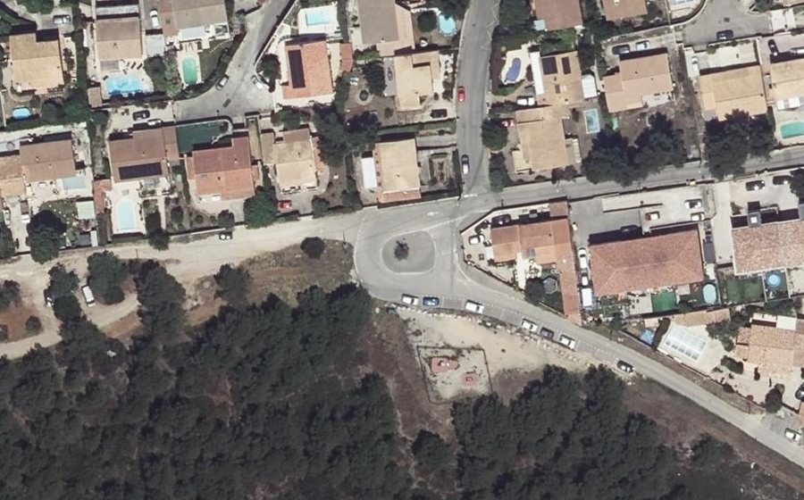 Vue aérienne du Rond-point anonyme n°163317632