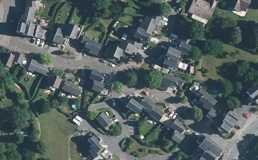 Vue aérienne du Rond-point anonyme n°163806830