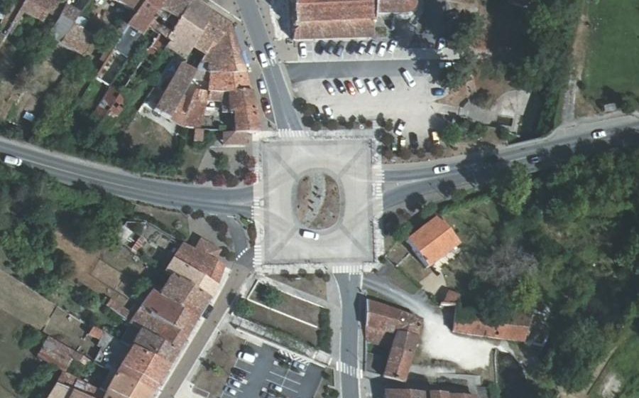 Vue aérienne de la Place Saint-Vivien