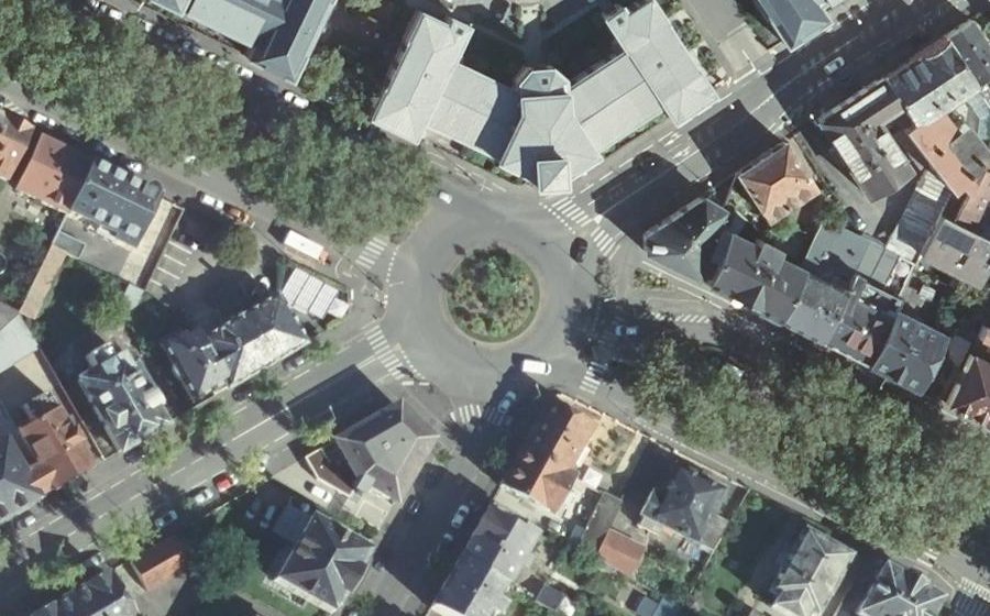 Vue aérienne du Rond-point anonyme n°16566591