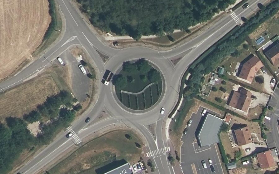 Vue aérienne du Rond-Point Bazin-de-Caix