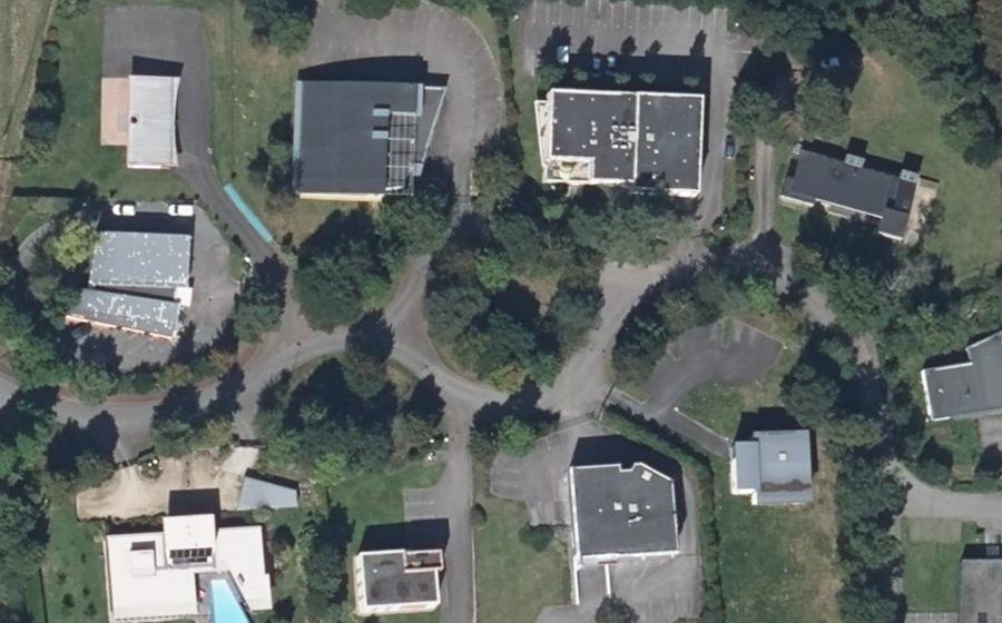 Vue aérienne du Rond-point anonyme n°168912391