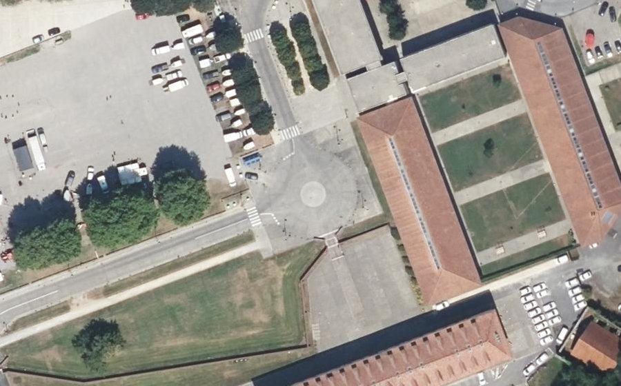 Vue aérienne du Allée des Platanes