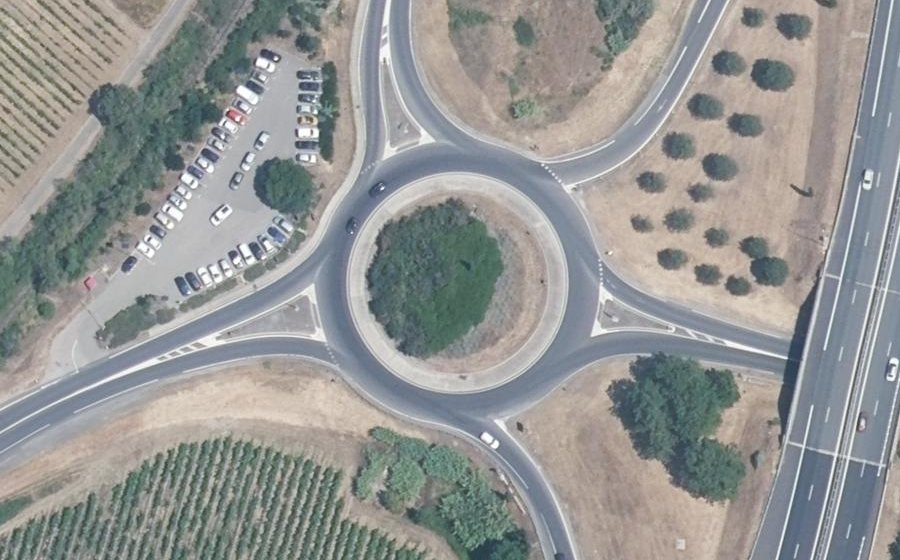 Vue aérienne du Rond-point anonyme n°16947905
