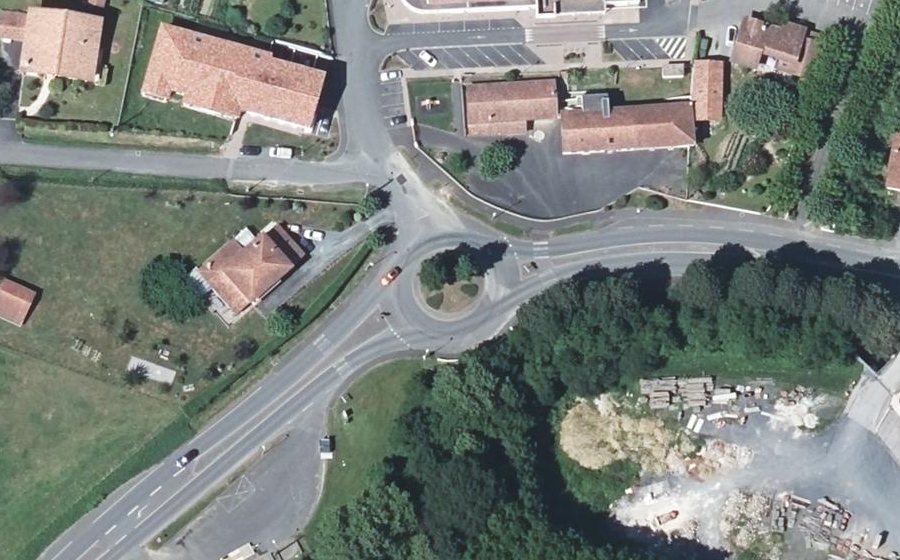 Vue aérienne du Rond-point des Écoles