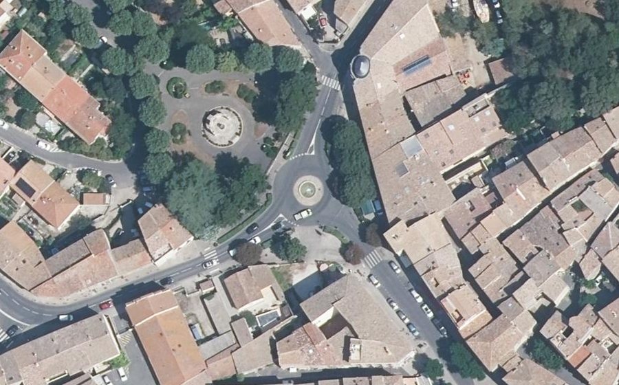 Vue aérienne du Place Frédéric Mistral