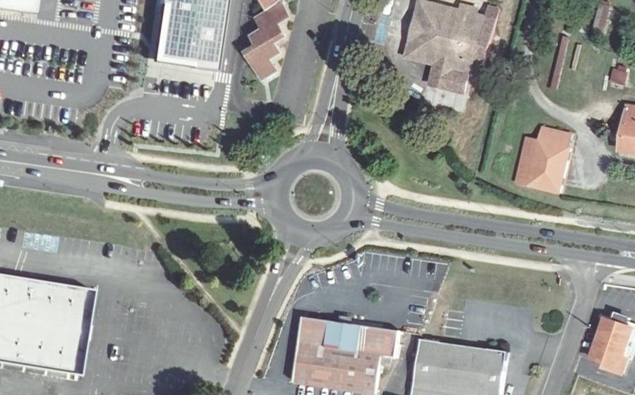 Vue aérienne du Rond-Point d'Anguiaou