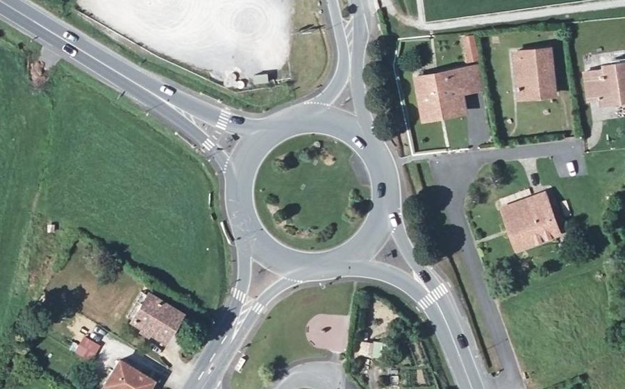 Vue aérienne du Rond-point anonyme n°171742006