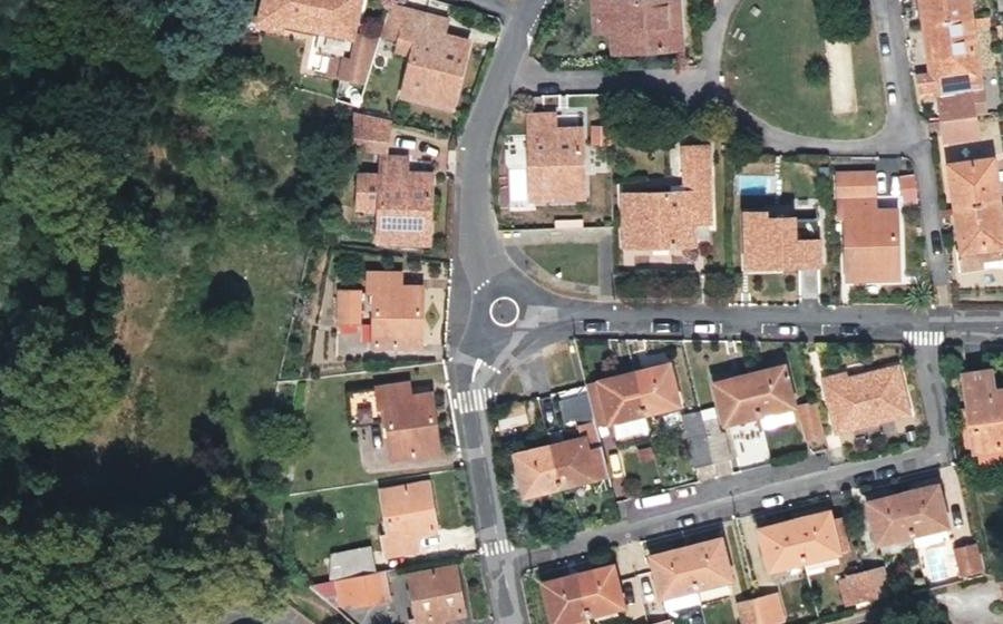 Vue aérienne du Giratoire des Compagnons d'Emmaüs