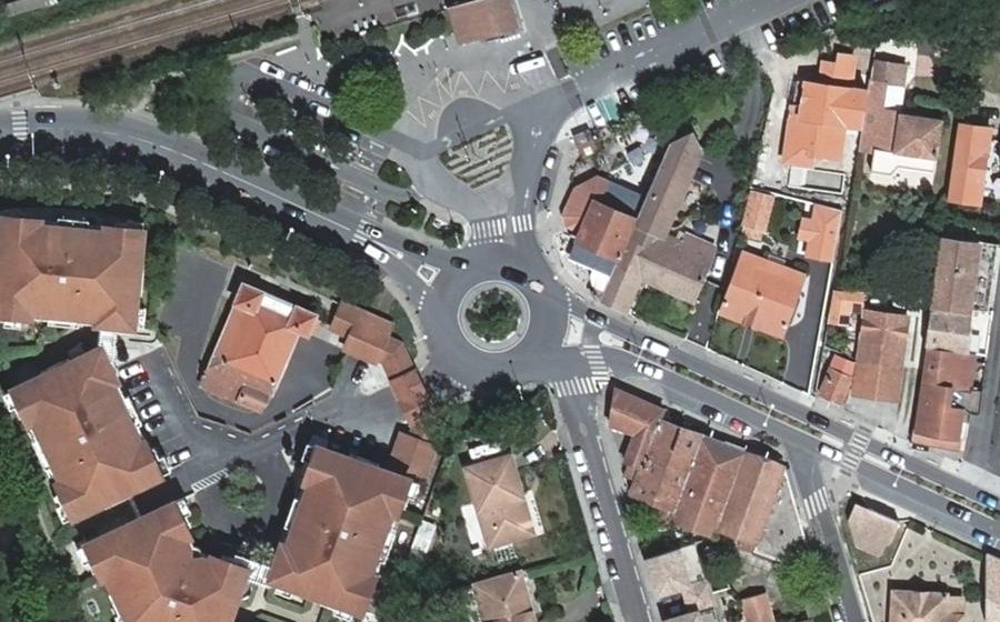 Vue aérienne du Rond-Point de la Gare de La Hume
