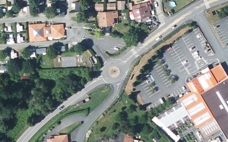Vue aérienne du Rond-point Harriondoa