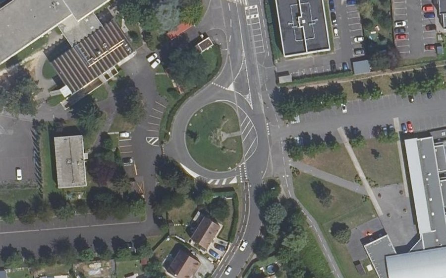 Vue aérienne du Place de la Résistance et de la Déportation