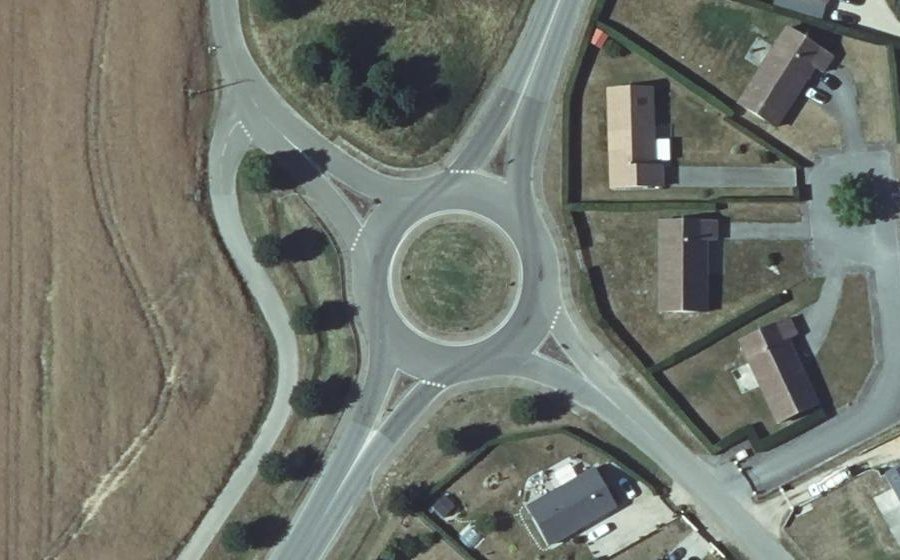 Vue aérienne du Rond-point anonyme n°17730019