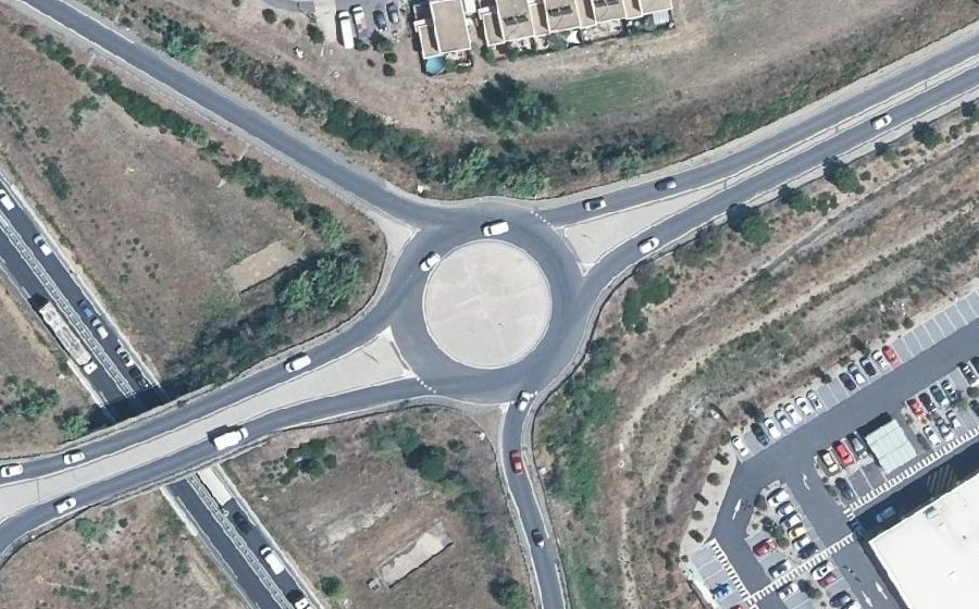 Vue aérienne du Rond-point anonyme n°180409300