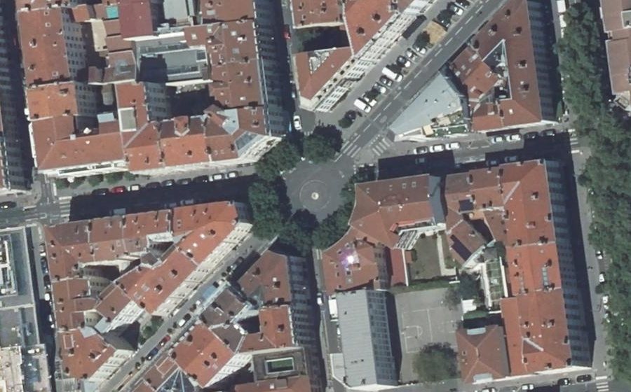 Vue aérienne du Place René Deroudille