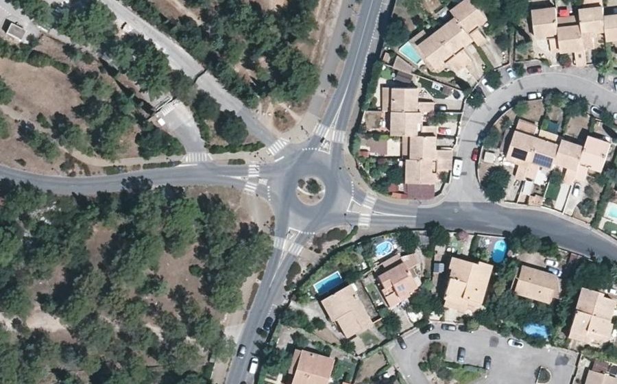Vue aérienne du Rond-point Guy Môquet