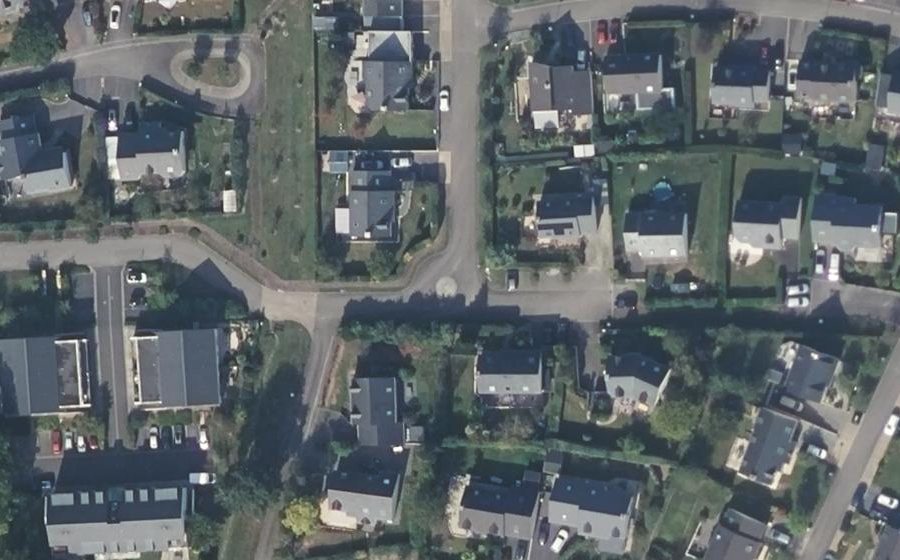 Vue aérienne du Rond-point anonyme n°189107985