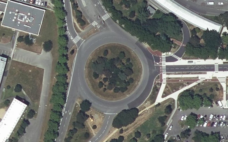 Vue aérienne du Rond-Point du Docteur Maurice Cahuzac