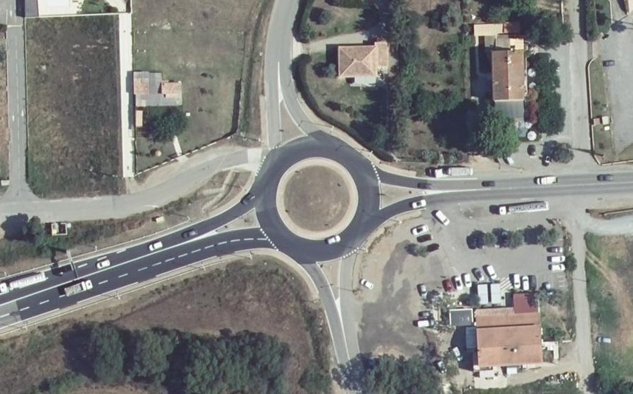 Vue aérienne du Rond-point anonyme n°192062101