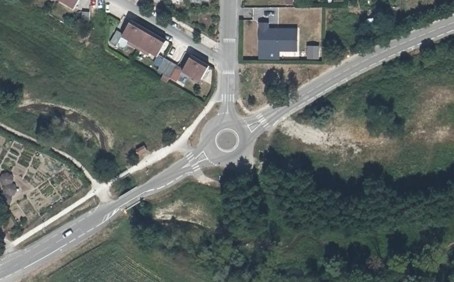 Vue aérienne du Rond-Point des Martins-Pêcheurs
