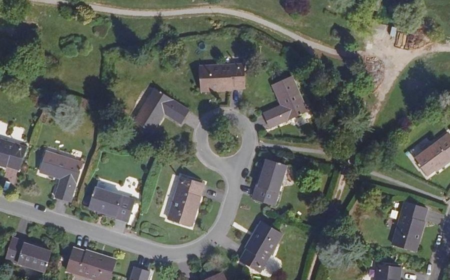 Vue aérienne du Rond-point anonyme n°19329787