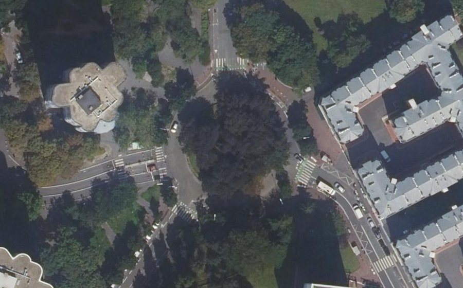 Vue aérienne du Rond-point anonyme n°19593867
