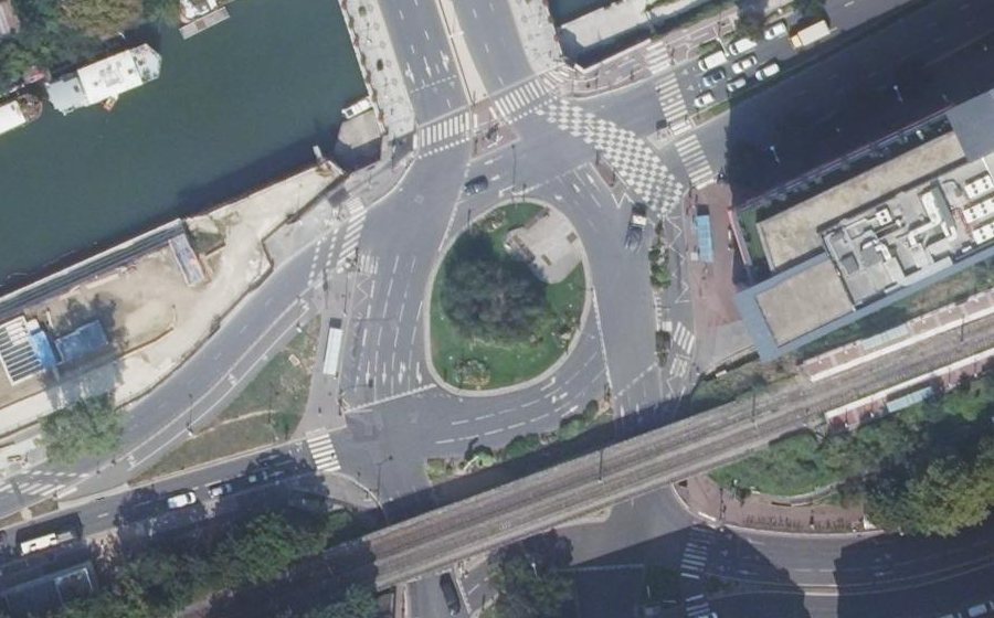 Vue aérienne de la Place de la Résistance