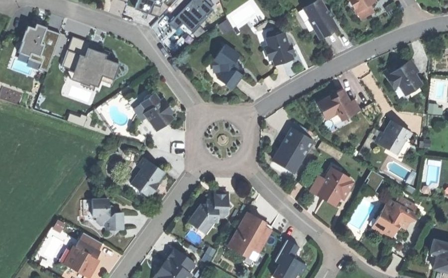 Vue aérienne du Rond-point anonyme n°197708277