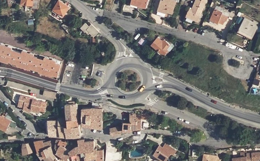 Vue aérienne du Rond-Point des Roumégons