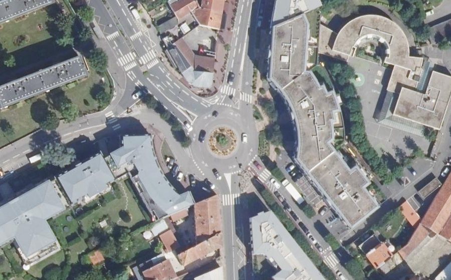 Vue aérienne du Carrefour de la Redingote