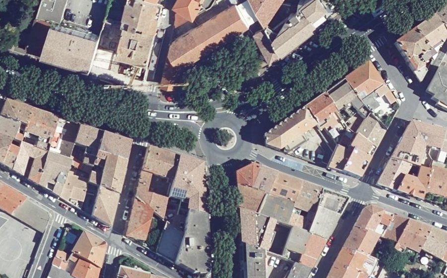 Vue aérienne du Giratoire de l'École de Bourg