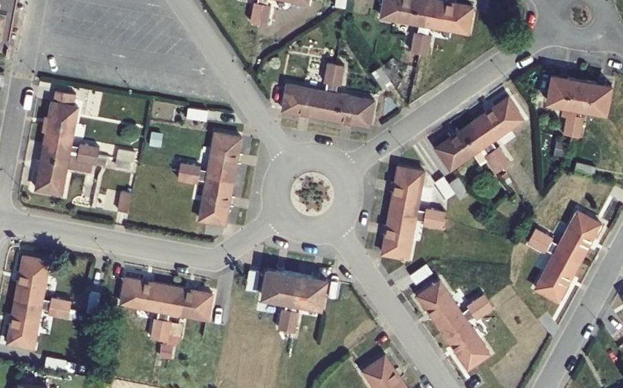 Vue aérienne du Place de Noyon