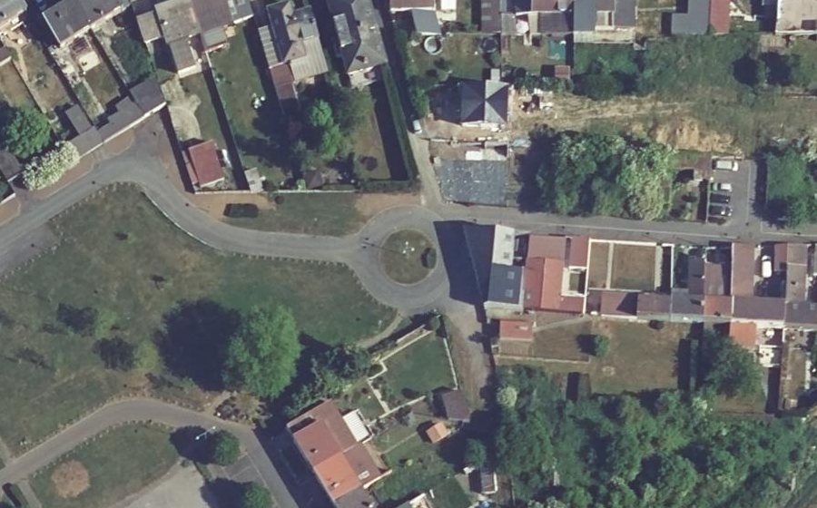 Vue aérienne du Rond-point anonyme n°199100936