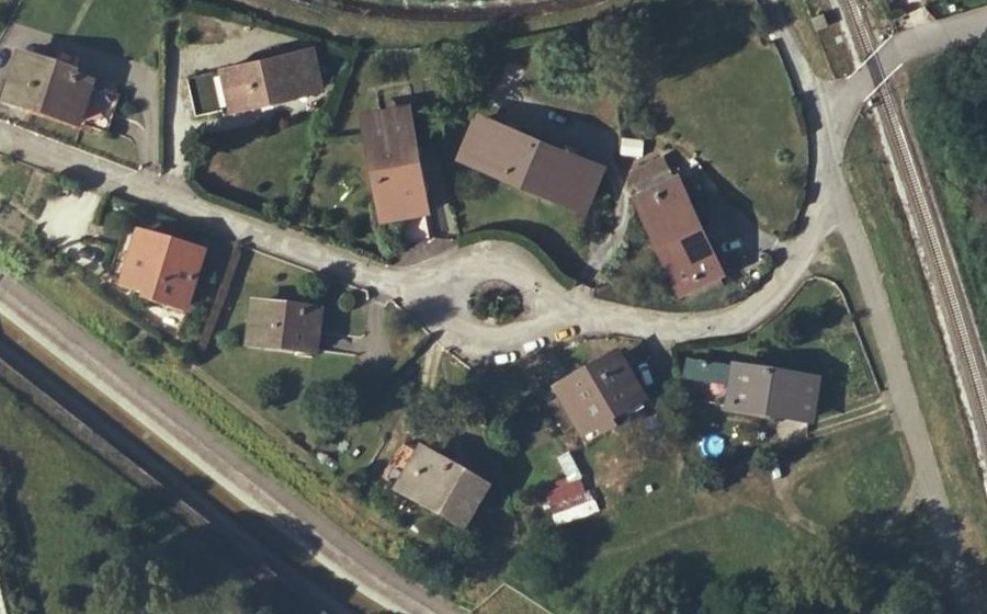 Vue aérienne du Rond-point anonyme n°199805437