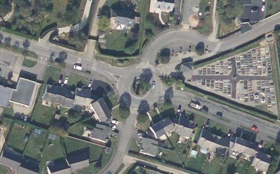Vue aérienne du Rond-Point du Cimetière