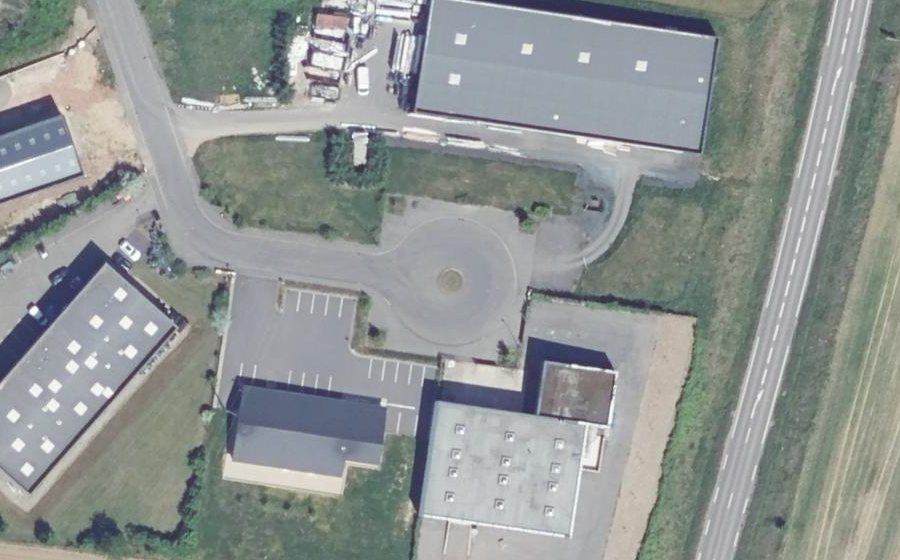 Vue aérienne du Rond-point anonyme n°200053106