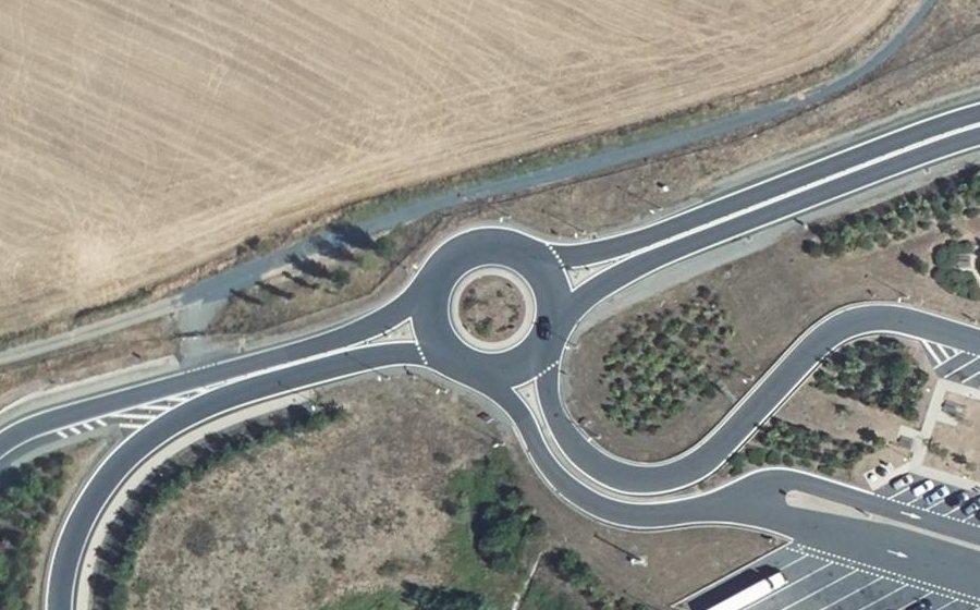Vue aérienne du Rond-point anonyme n°200907711