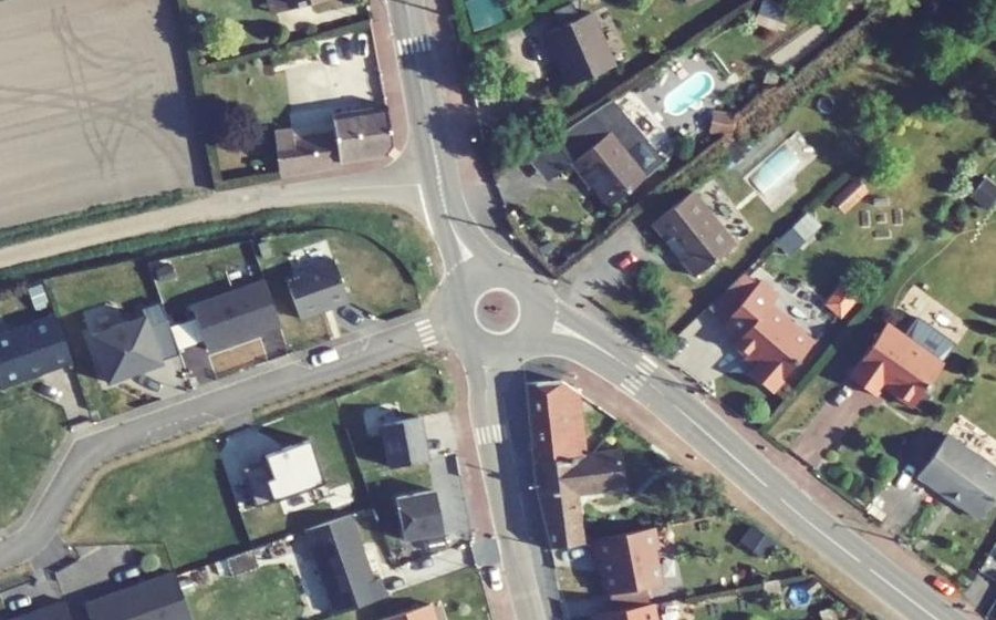 Vue aérienne du Rond-point anonyme n°201750859