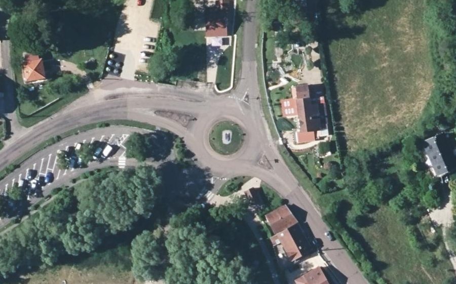 Vue aérienne du Rond-point anonyme n°201930617