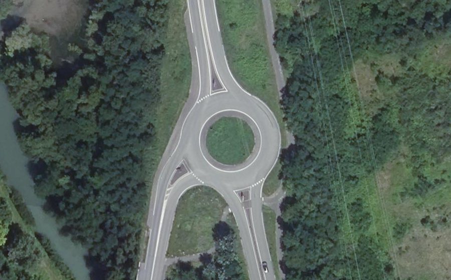 Vue aérienne du Rond-point anonyme n°202520738