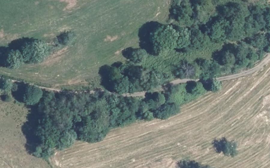 Vue aérienne du Rond-point anonyme n°207455500