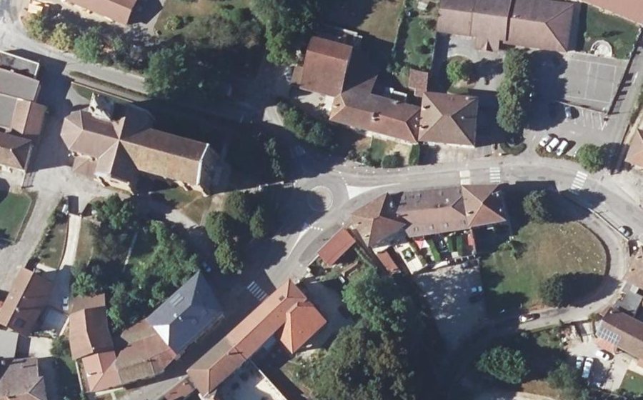 Vue aérienne du Rond-point anonyme n°207614992