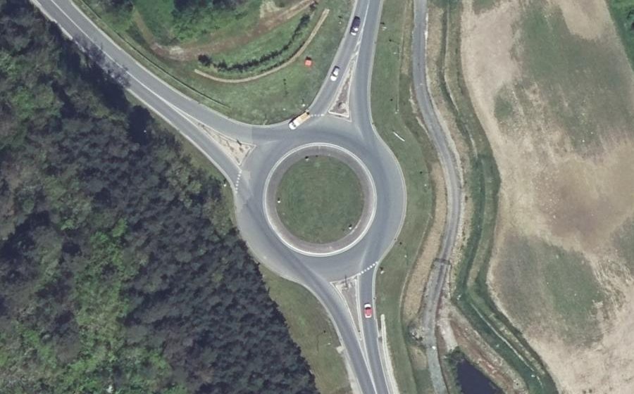 Vue aérienne du Rond-Point du Vieux Bourg
