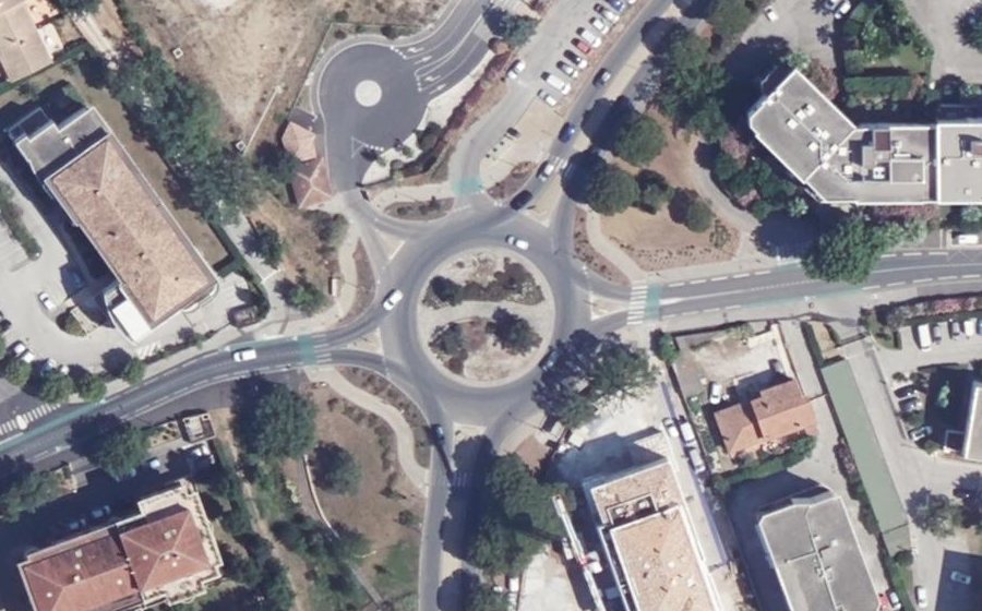 Vue aérienne du Rond-Point Georges Pompidou