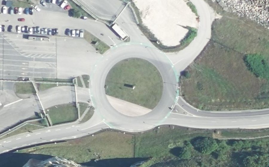Vue aérienne du Rond-point anonyme n°210008666