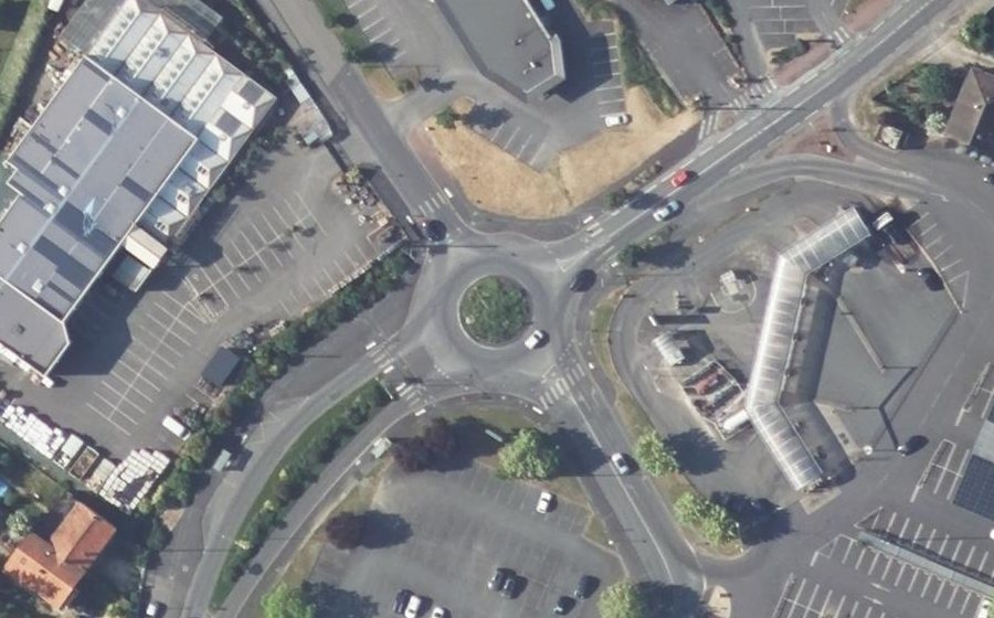 Vue aérienne du Rond-Point des Anciens Combattants d'Extrème Orient