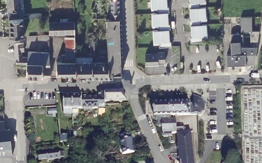 Vue aérienne du Rond-point anonyme n°212130782
