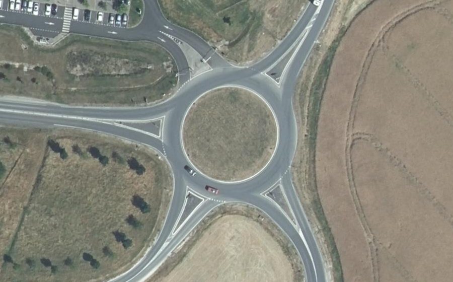 Vue aérienne du Rond-point anonyme n°21269627