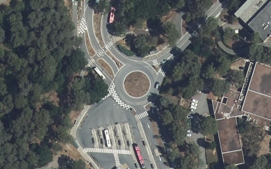 Vue aérienne du Carrefour des Messugues